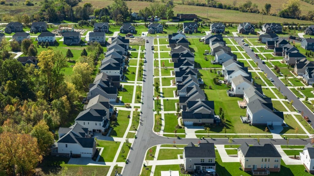 Heat Pump vs. Furnace Which Is Better for Southeast Michigan Homes Professional Heat Pump & Furnace Residential Home Installers Dynamic HVAC Michigan